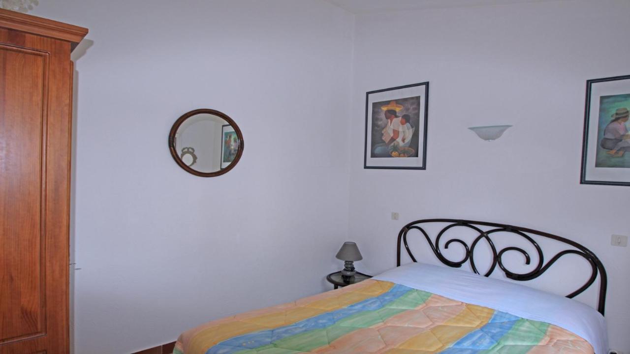 Apartment mit Terrasse