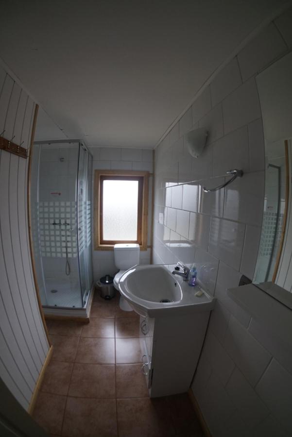 Standard Twin Room with Shared Bathroom
