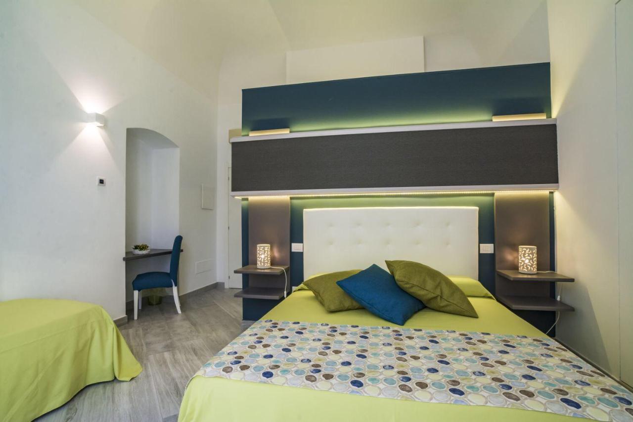 Triple Room with Garden View