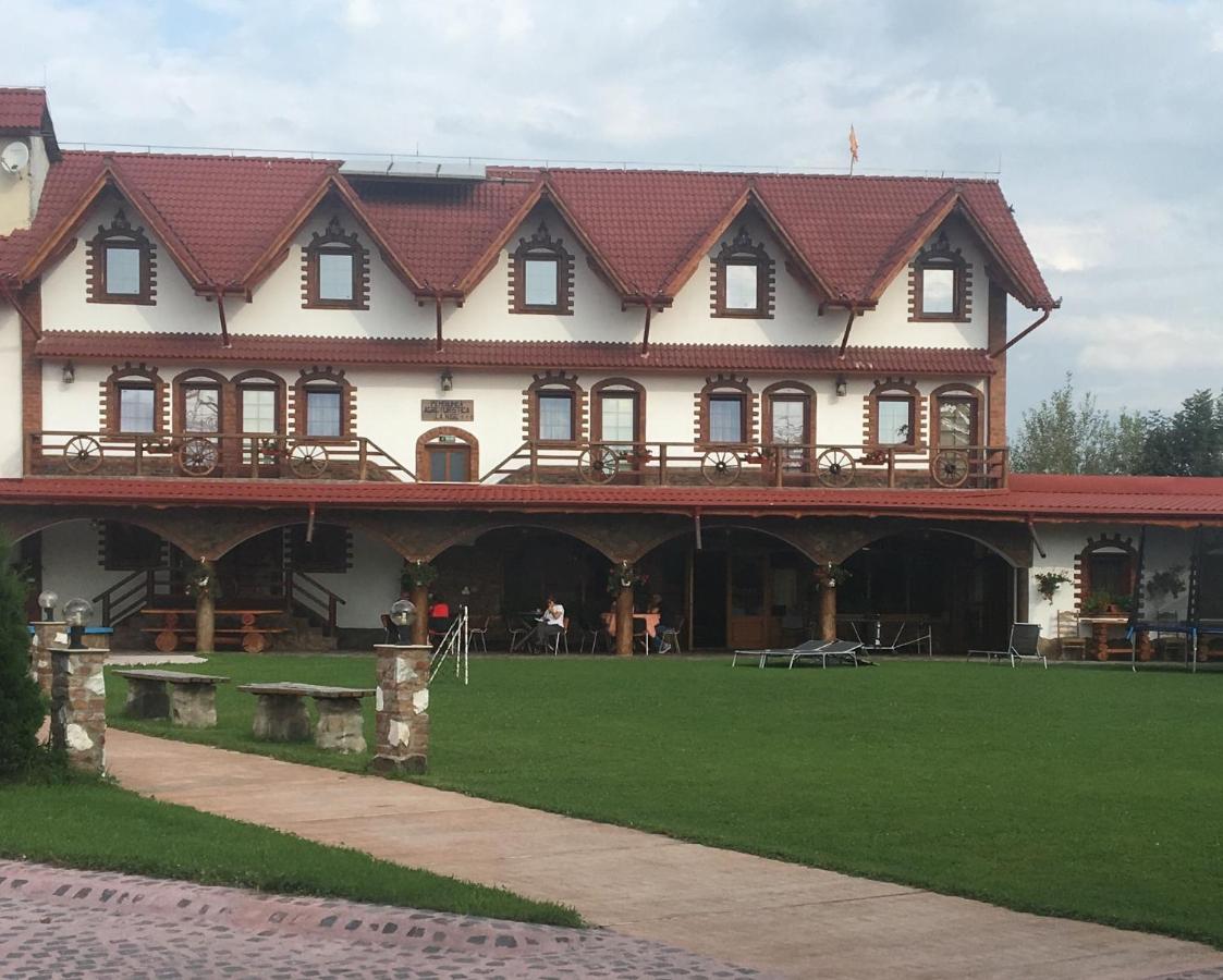 B&B Sâmbăta de Sus - Pensiunea la Nise - Bed and Breakfast Sâmbăta de Sus