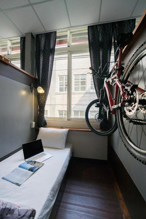 Letto Singolo in Dormitorio