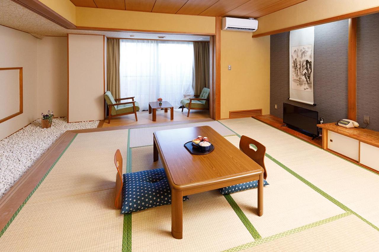 Classic Quadruple Room