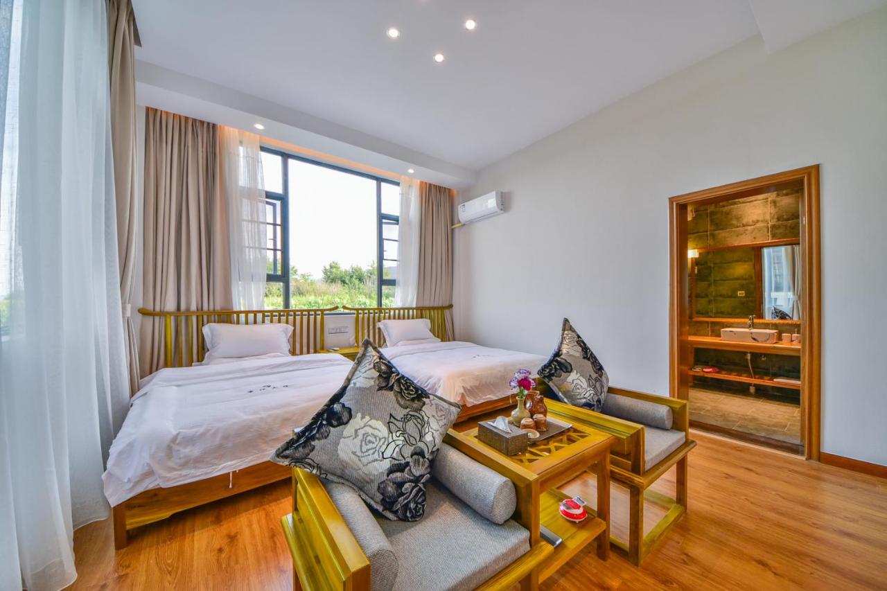 Standard Twin Room with Sofa