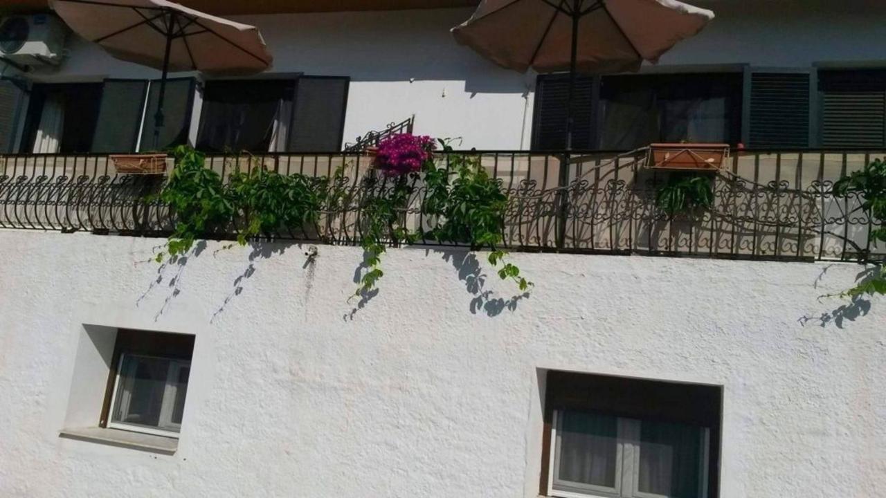 Studio avec Balcon