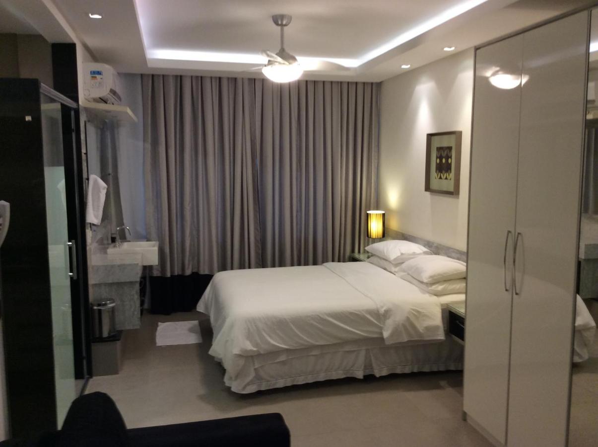 Condo Ipanema 503 - B&B