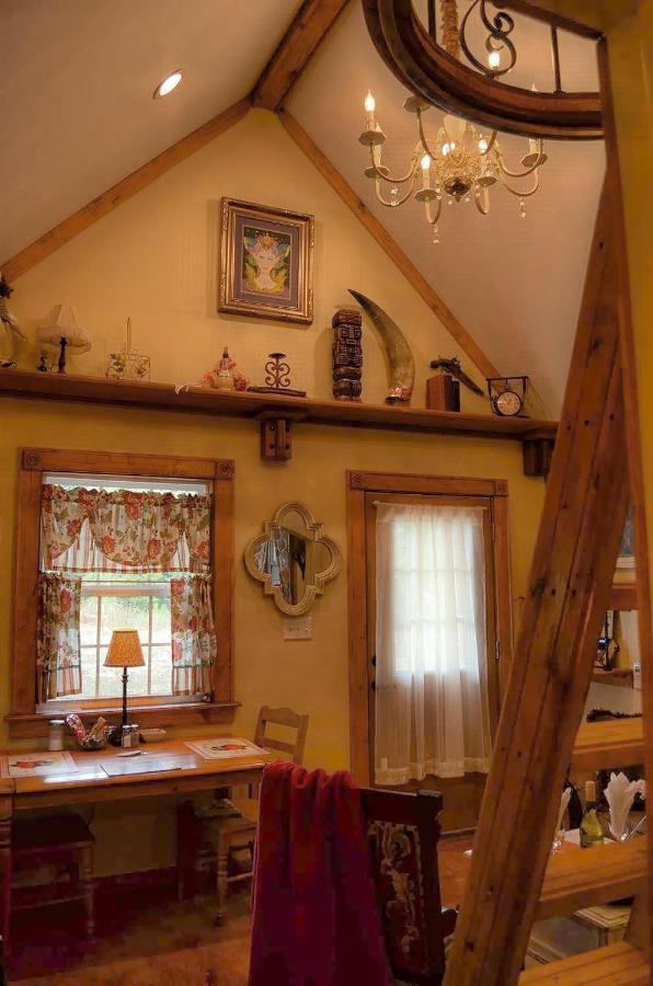 Rumpelstilzchen Two-Bedroom Cottage