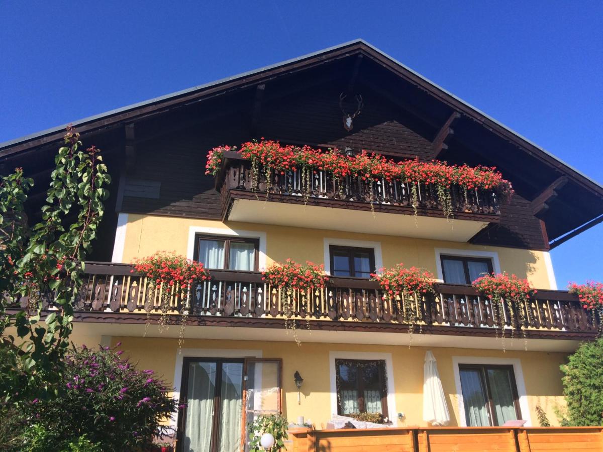 B&B Mitterndorf im Steirischen Salzkammergut - Haus Edeltraut - Bed and Breakfast Mitterndorf im Steirischen Salzkammergut