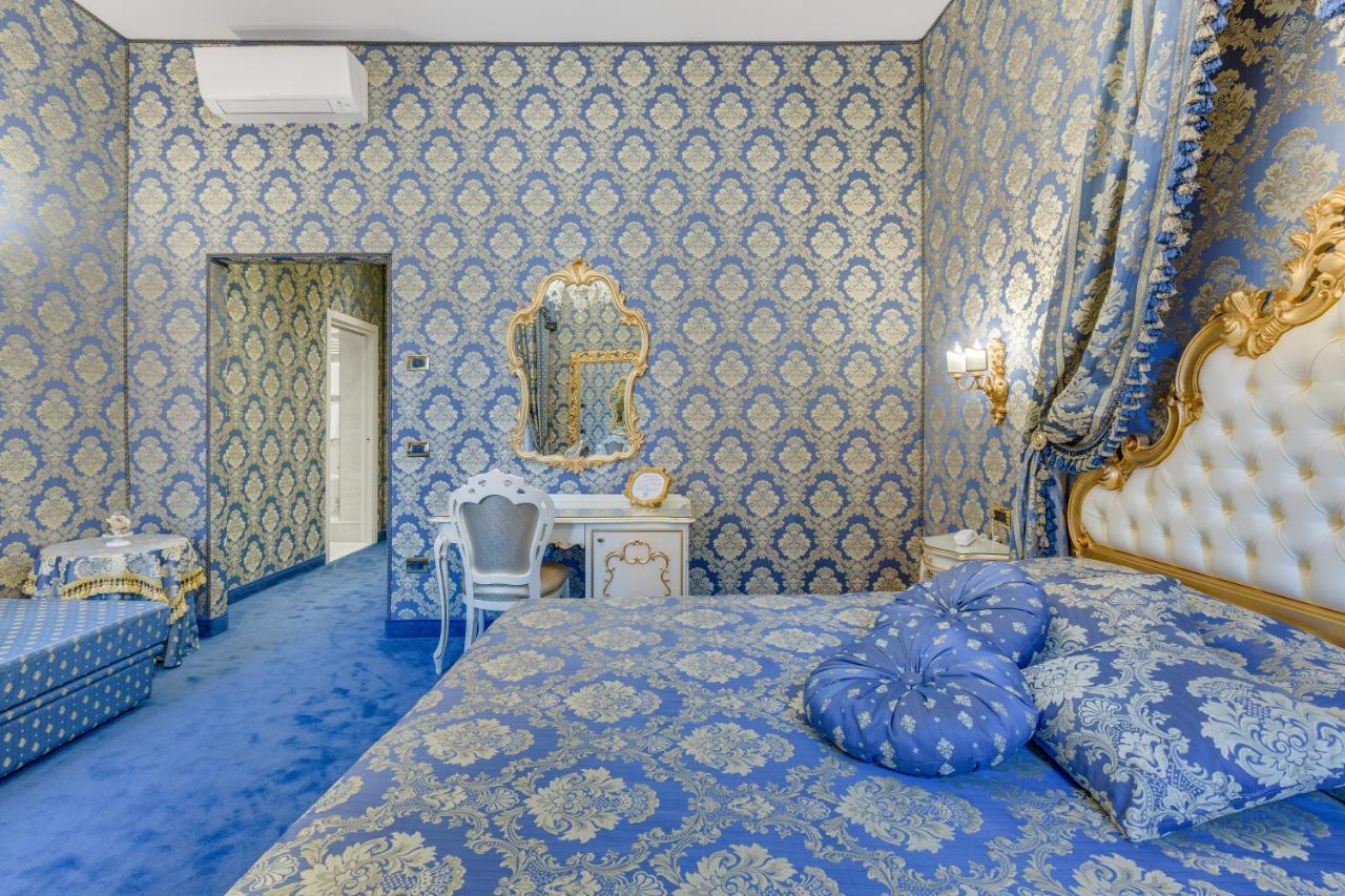 Superior Triple Room with Canal View