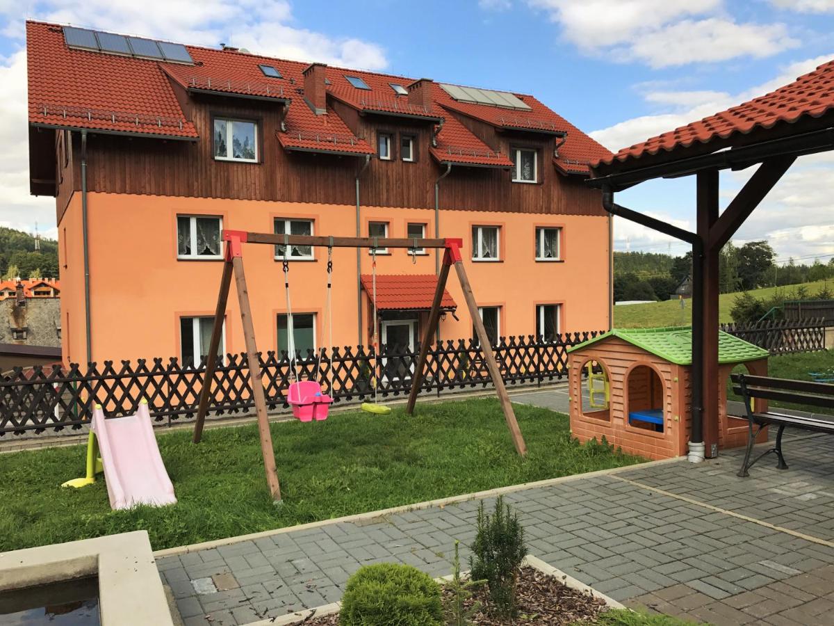 Pokoje Gościnne w Dolinie Szczęścia - B&B