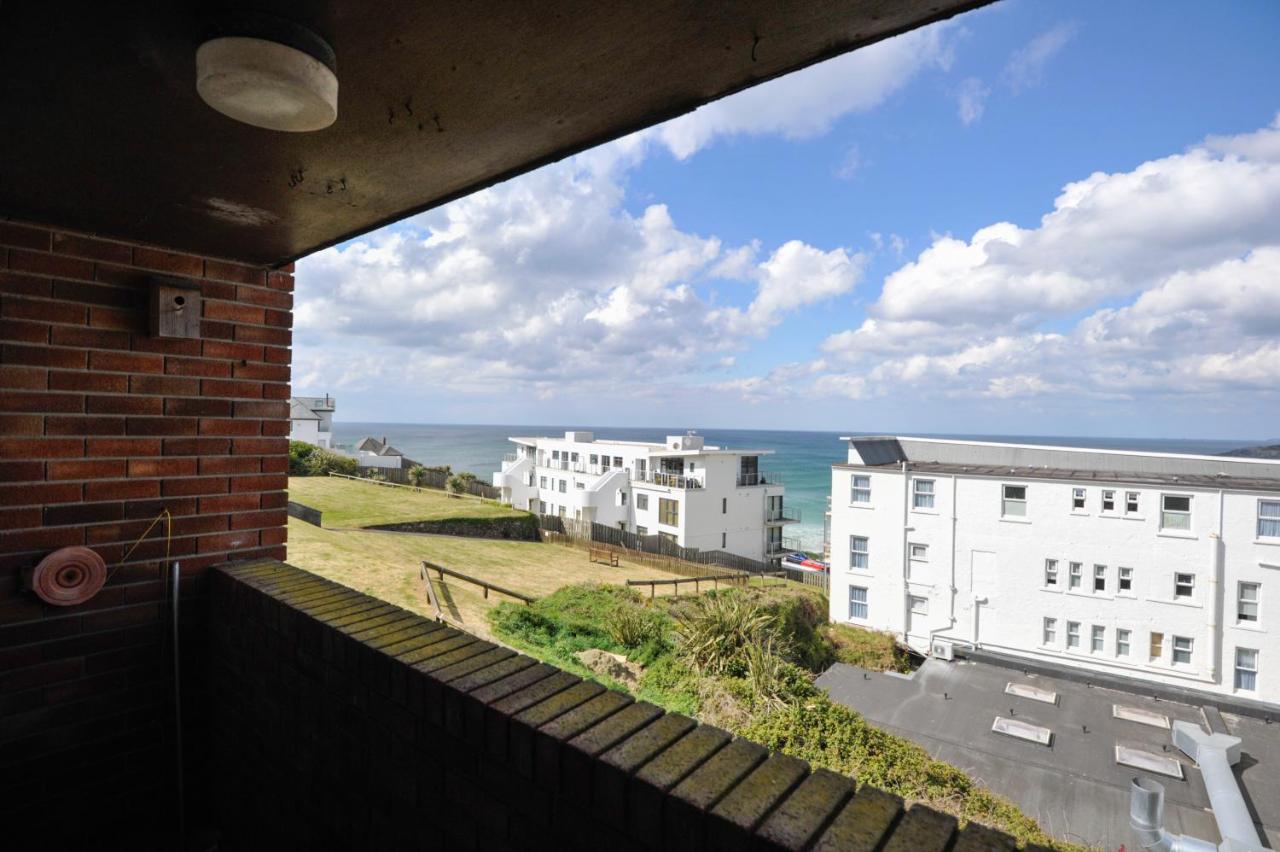 B&B Newquay - South Fistral View Apartment - Bed and Breakfast Newquay