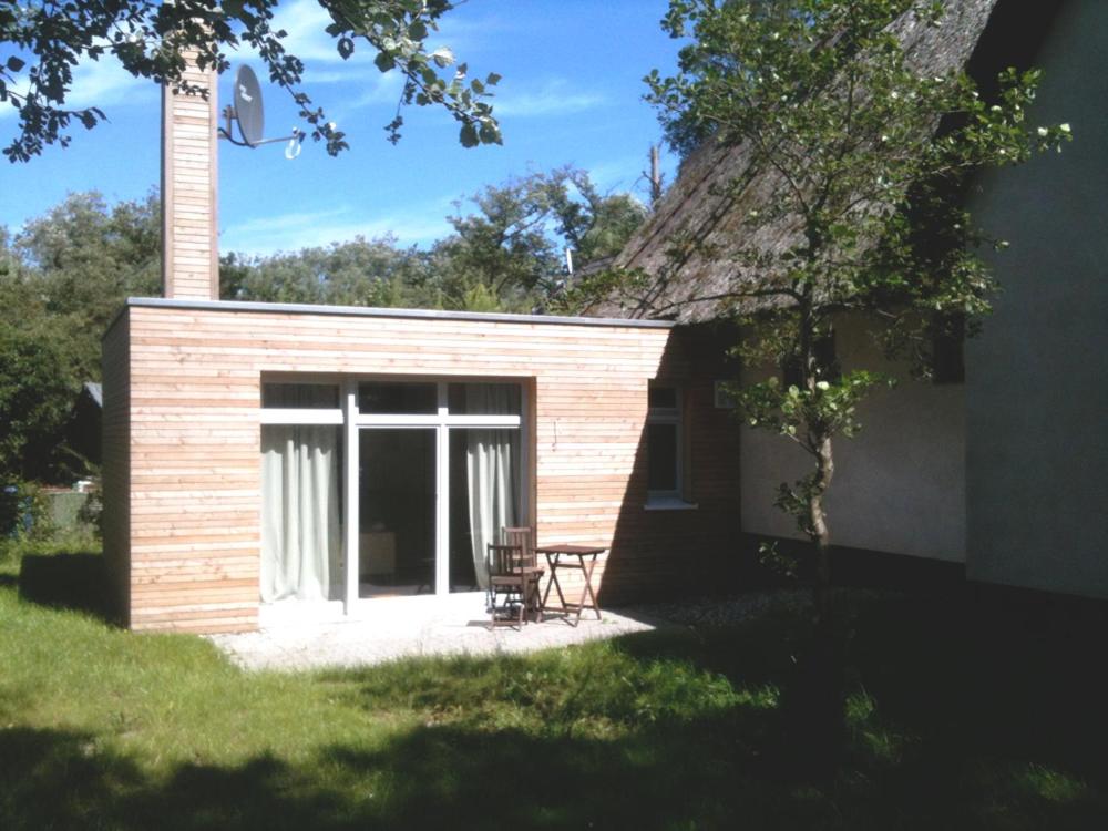 Ferienwohnungen Auszeit und Freizeit - B&B Ostseebad Ahrenshoop