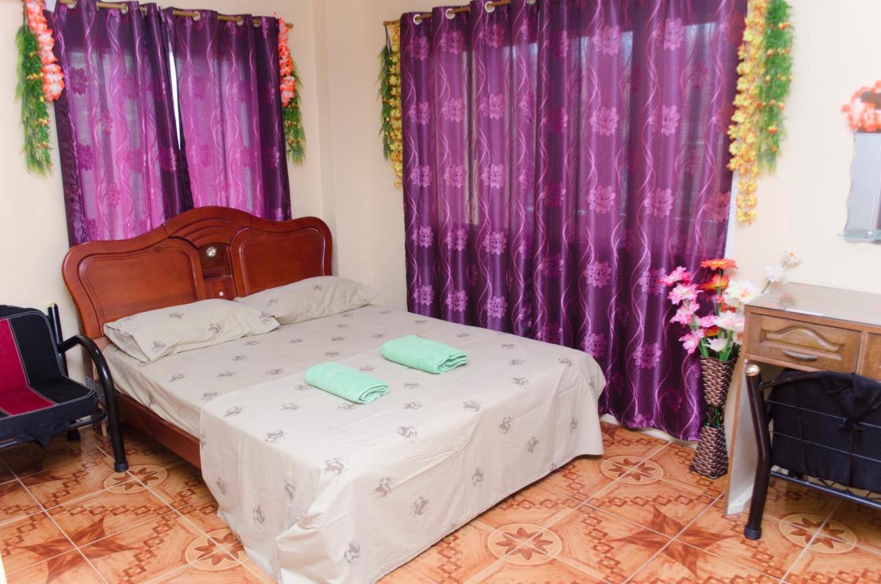 B&B Olongapo City - Julz Tropical Apartments - Bed and Breakfast Olongapo City