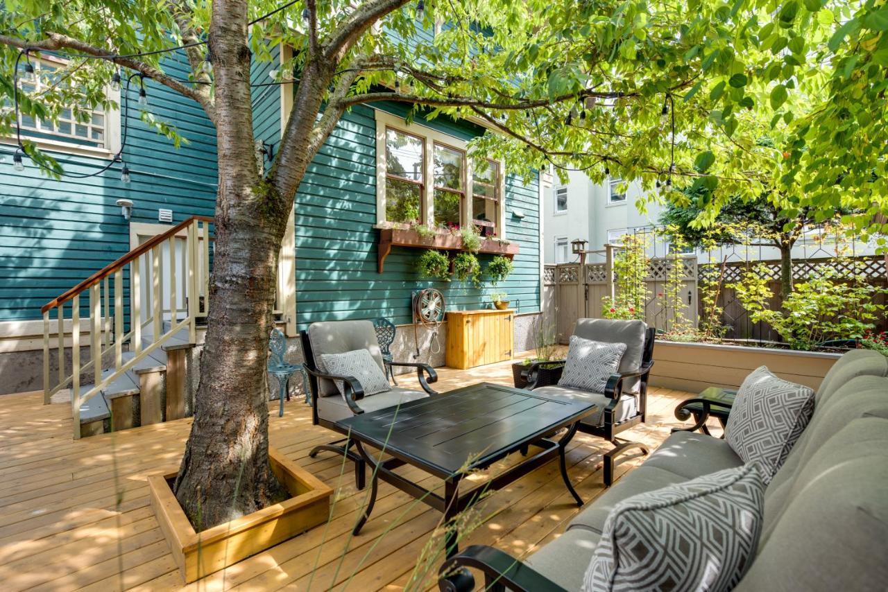 O Canada House Bed & Breakfast - B&B Vancouver