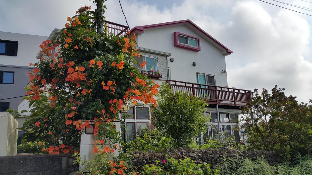 Bangdigareum B&B - B&B Seogwipo