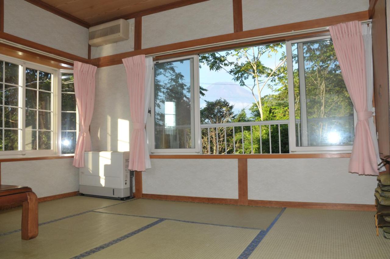 Japanese-Style Economy Quadruple Room 