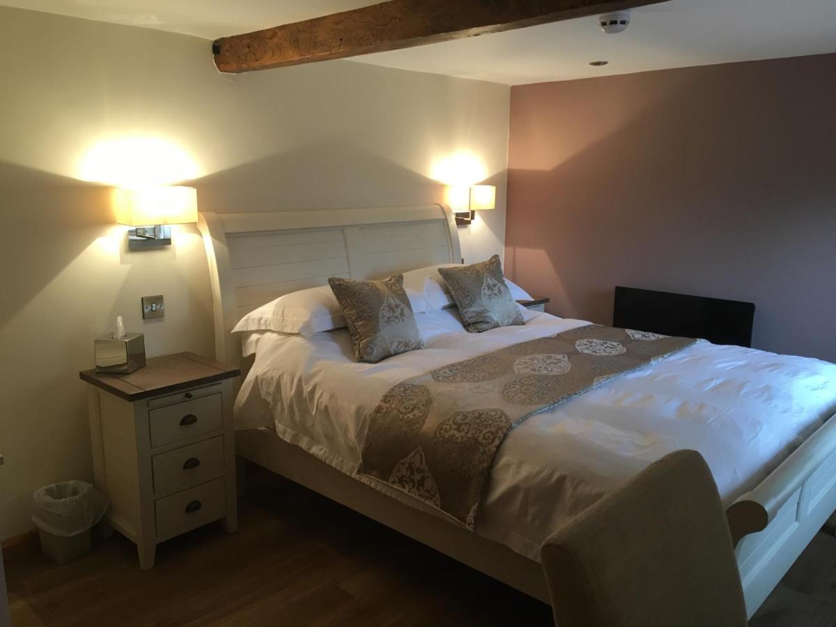 Deluxe Double Room with Shower