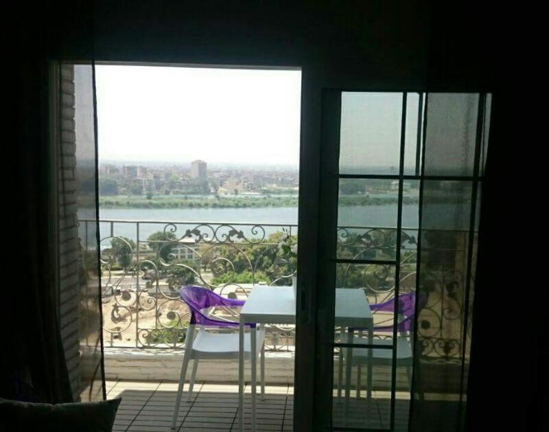 B&B Cairo - Luxury Nile Maadi Cairo Apartment - Bed and Breakfast Cairo
