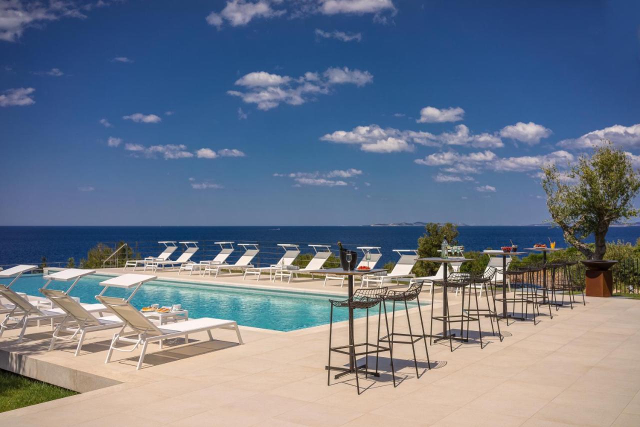 Golden Rays Luxury Resort