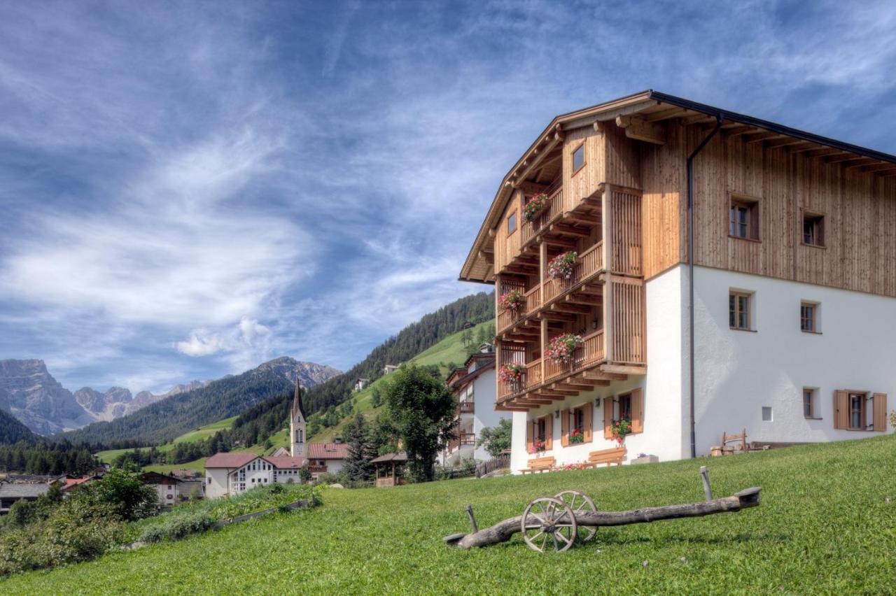 B&B San Martino in Badia - Ciasa Medalghes - Bed and Breakfast San Martino in Badia