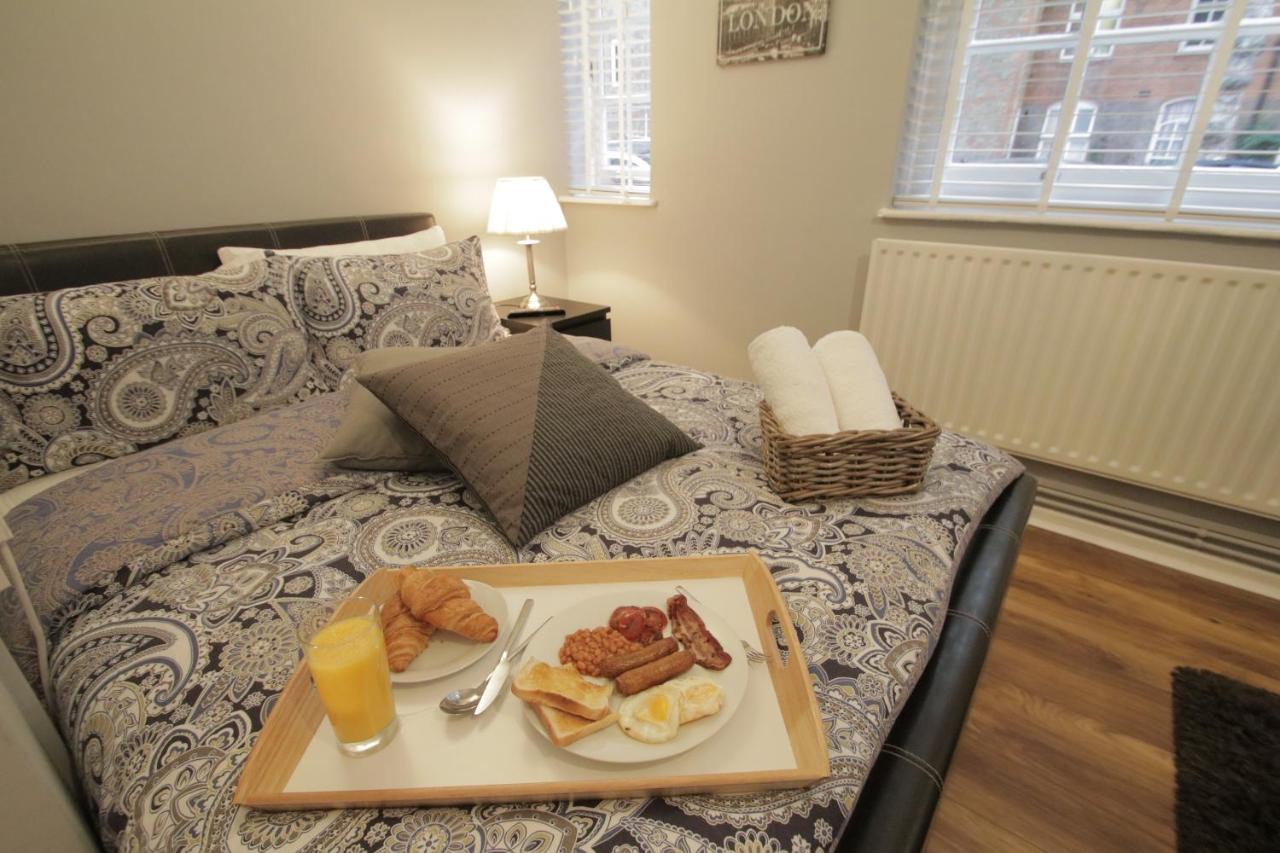 B&B Londen - Molesey Apartments - Bed and Breakfast Londen