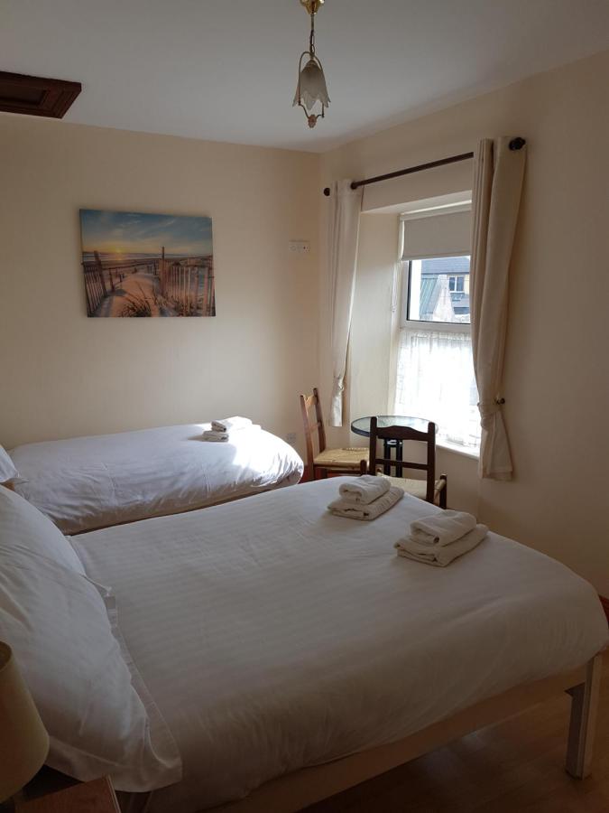Triple Room with Shower