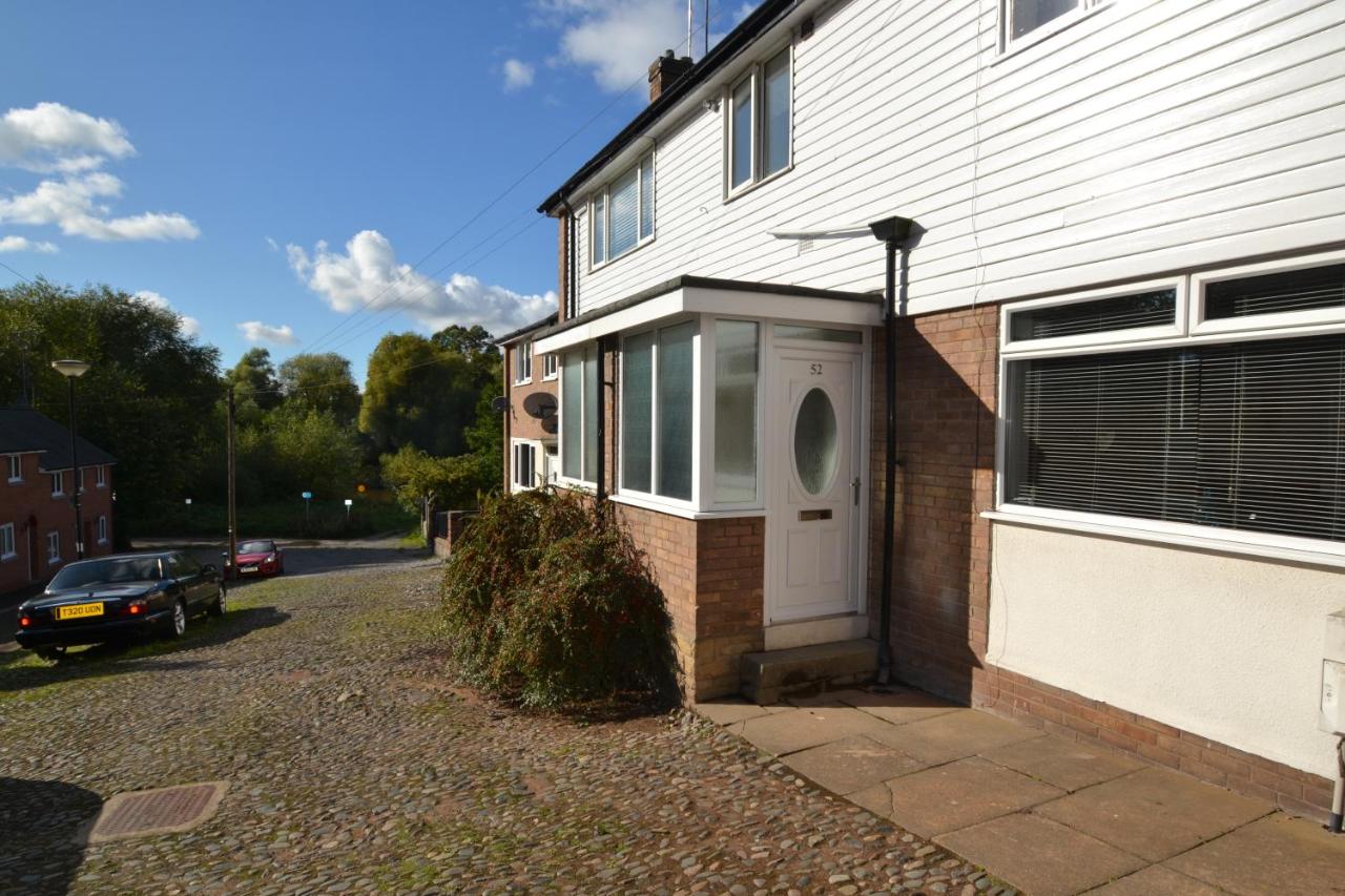 Charming 1 bed riverside apartment - Bed and Breakfast