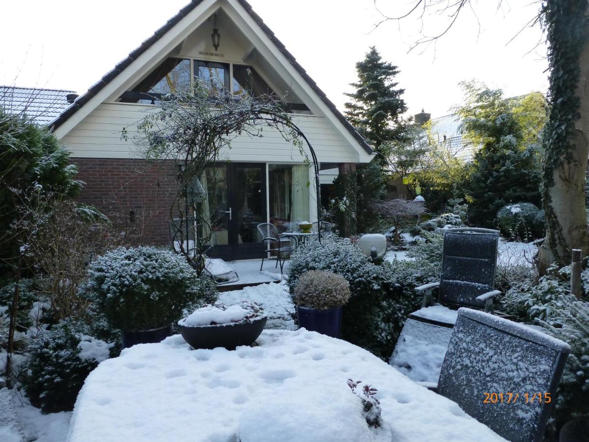 Tweepersoonskamer met 1 of 2 Bedden en Eigen Badkamer