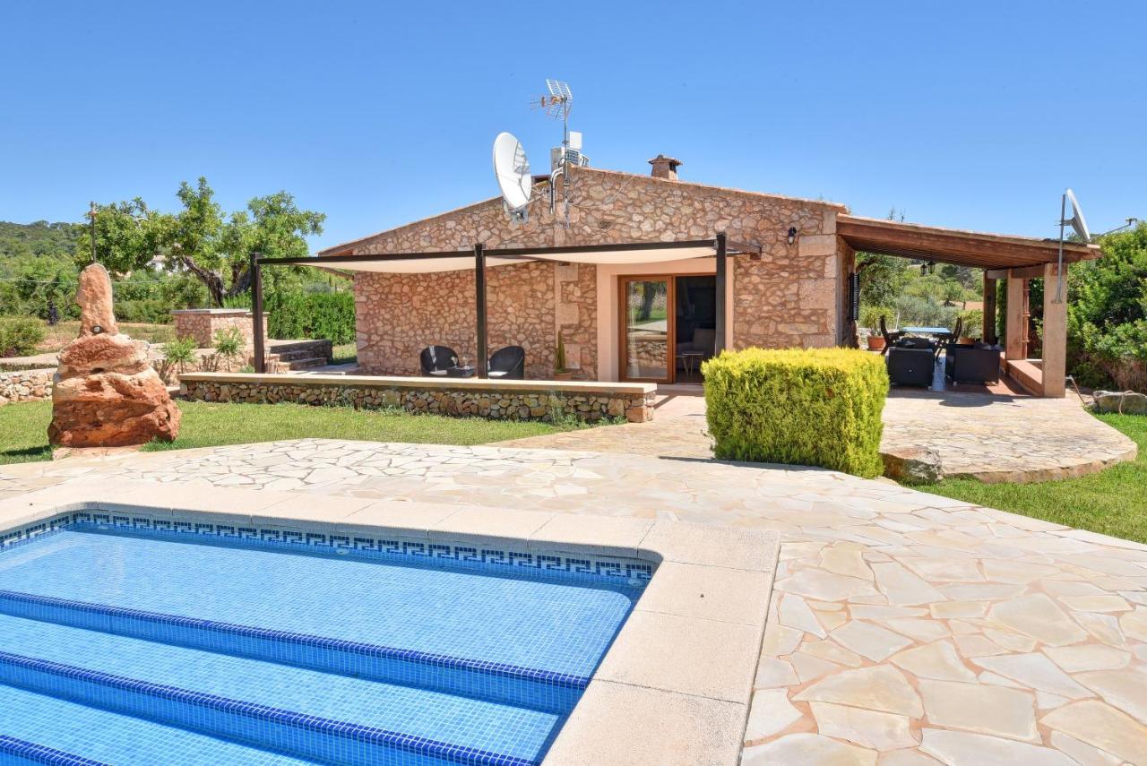Finca Alou - Bed and Breakfast