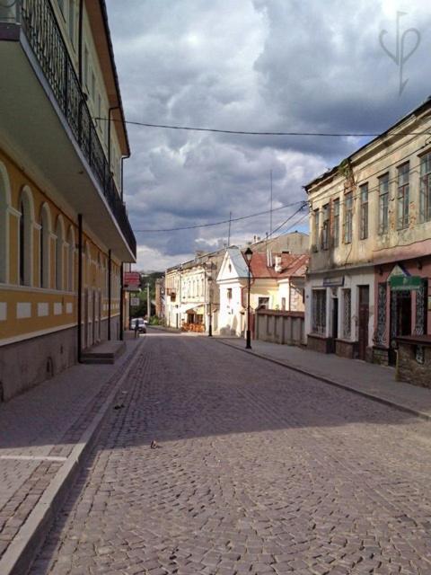 B&B Kamianets-Podilskyi - Apartment on Zarvanskaya in Old Town - Bed and Breakfast Kamianets-Podilskyi