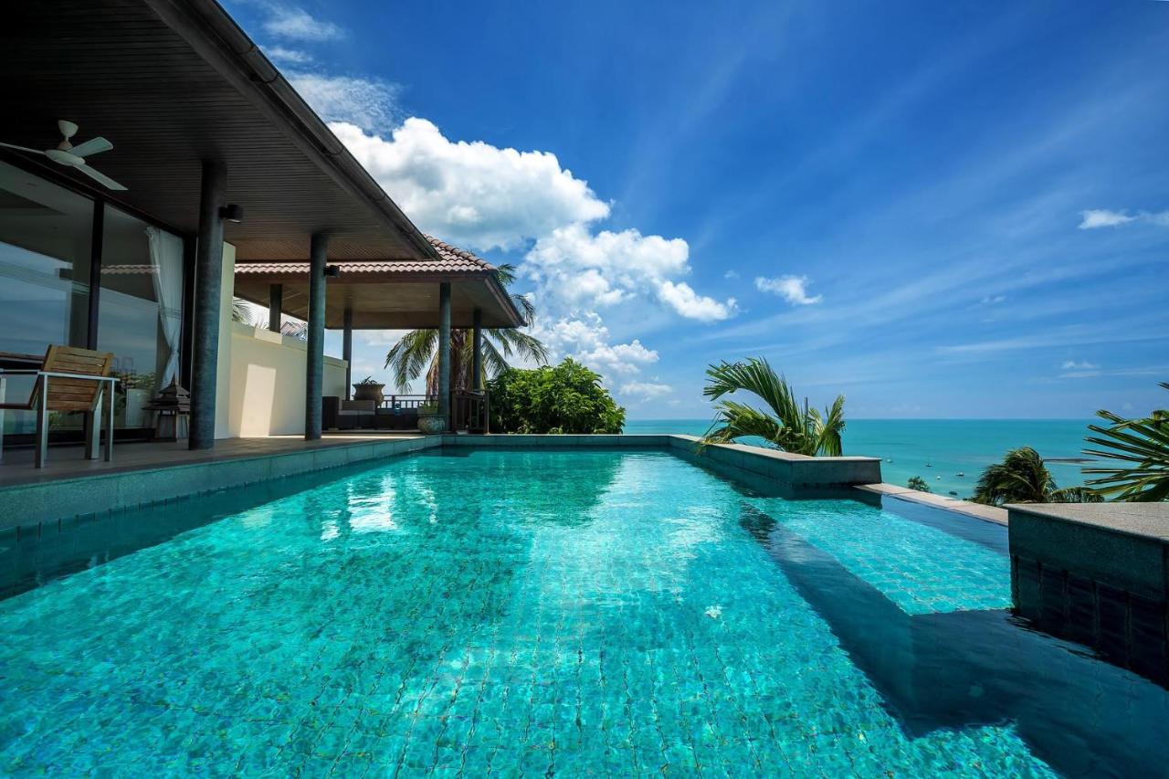 Three-Bedroom Villa with Private Pool and Thai-style Gazebo