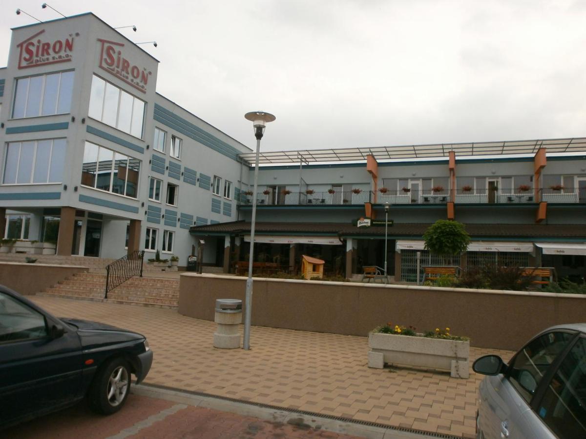 Penzión Siroň - B&B