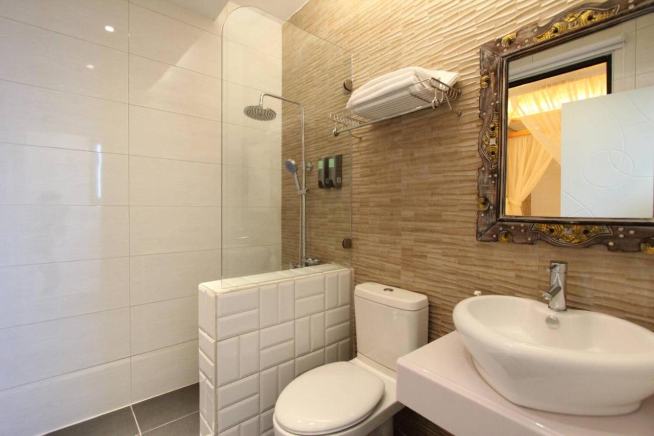 Deluxe Double Room with Bath