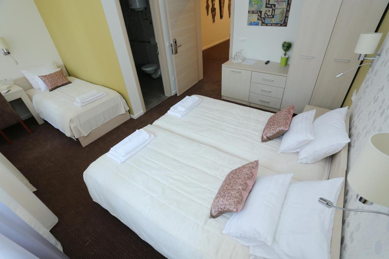 Triple Room with Private Bathroom