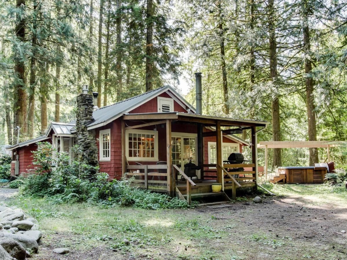 The Cedars Cabin - B&B