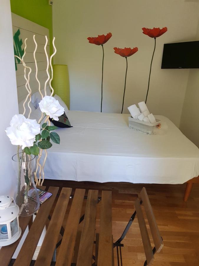 Chambre Double ou Lits Jumeaux avec Salle de Bains Privative