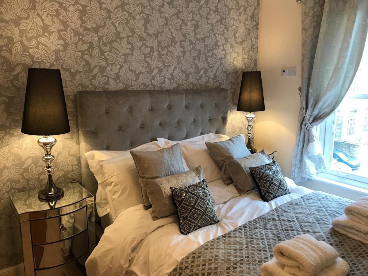 B&B Witney - Millwalk Apartment - Bed and Breakfast Witney