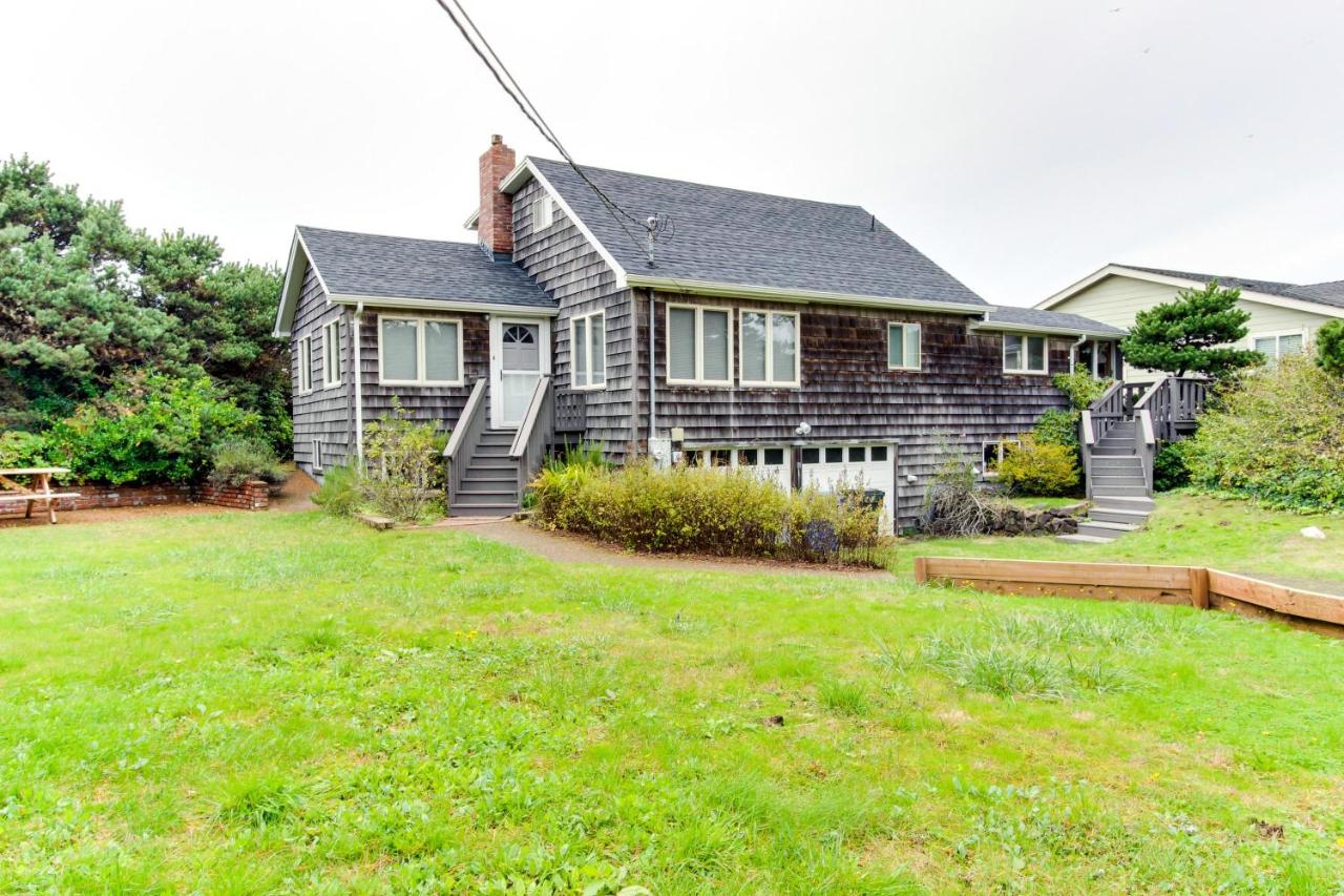 Seadrifter Oceanfront Beach House - B&B