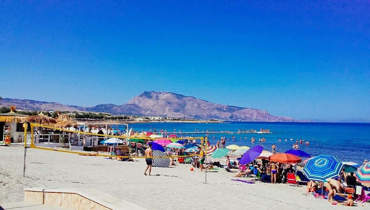 Villa Del Sole - Bed and Breakfast Custonaci