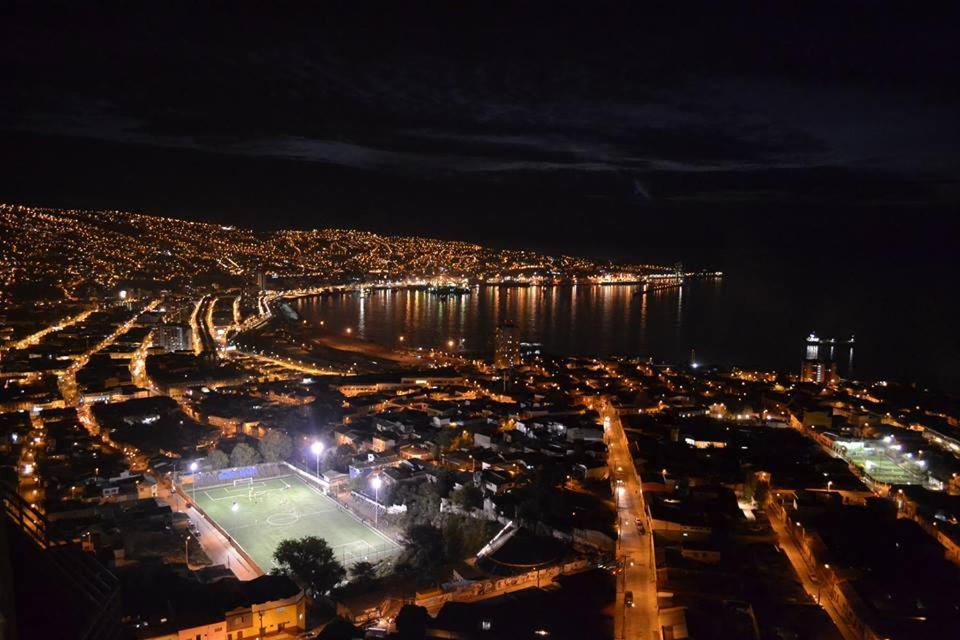 B&B Valparaíso - Departamento Mondaca Vista Mar - Bed and Breakfast Valparaíso