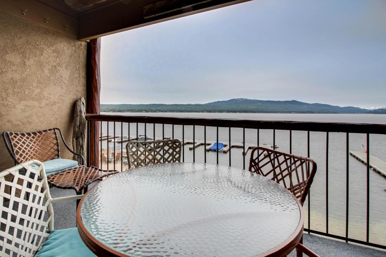 Crystal Beach Lakefront Condo - B&B McCall