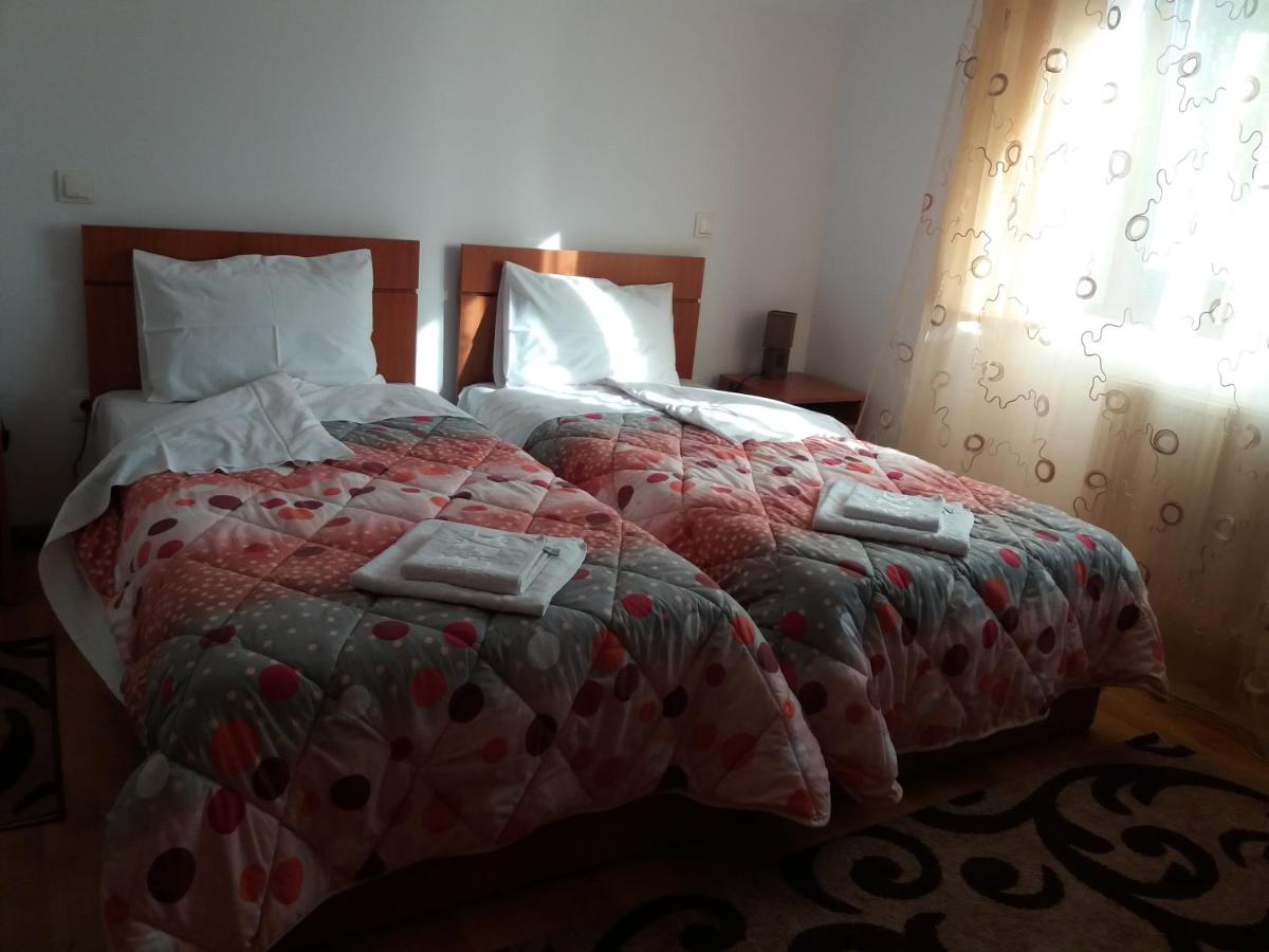 Großes Doppelzimmer