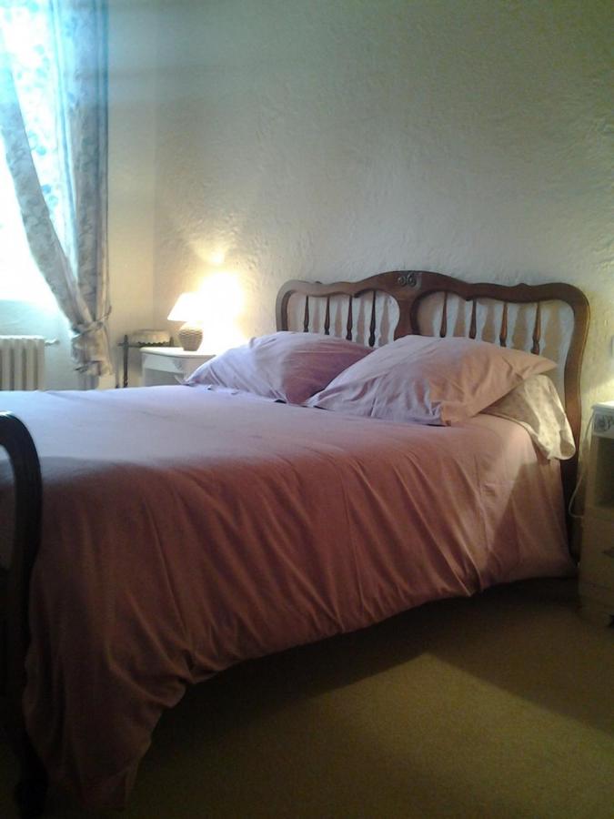 Double Room with Shared Toilet