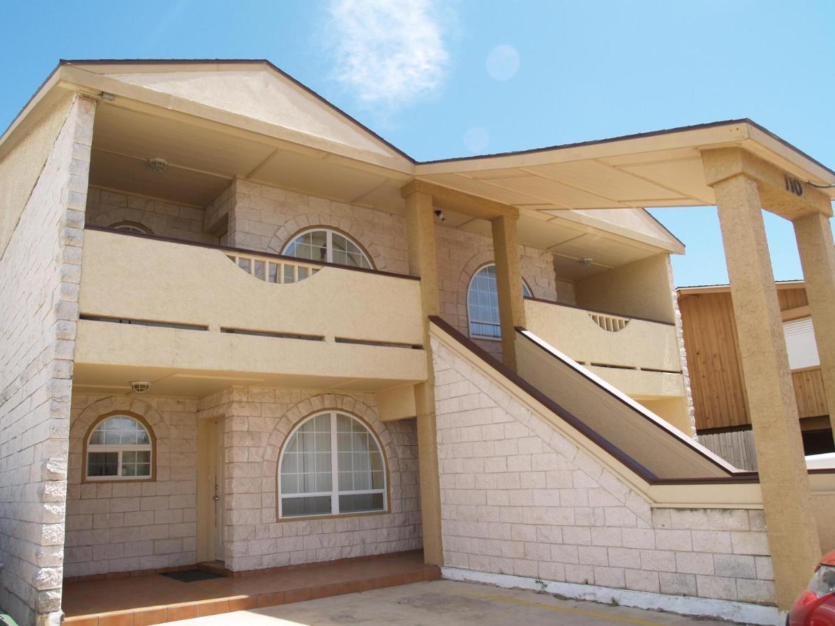 Beverly Condos #0003 - B&B