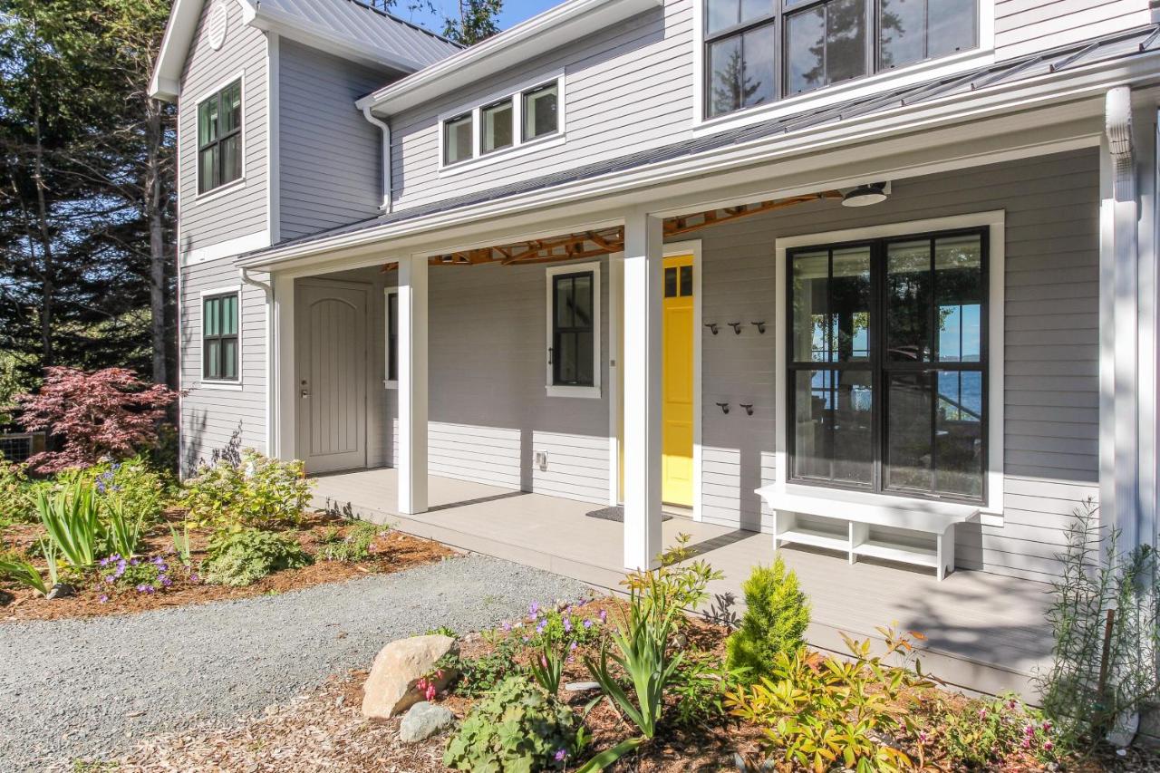 Orcas Beach Cottage - B&B Eastsound