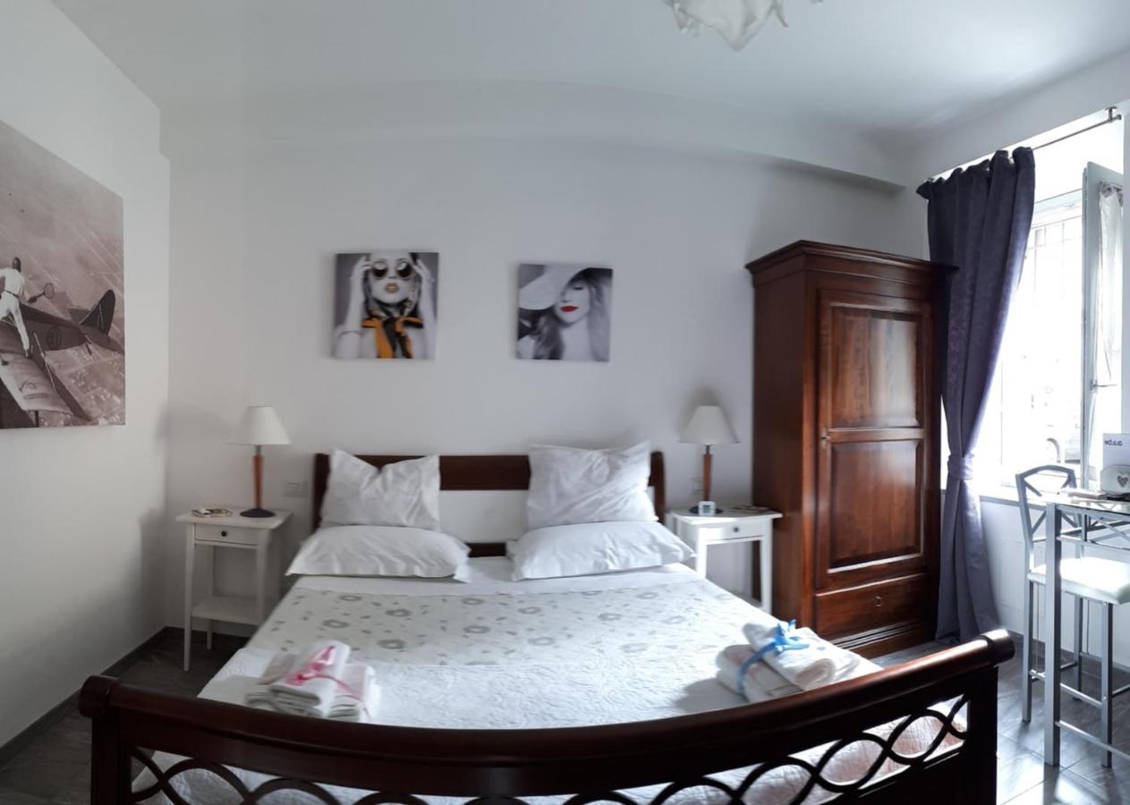 B&B Arezzo - Oro Rosso Rooms Locazione Turistica - Bed and Breakfast Arezzo