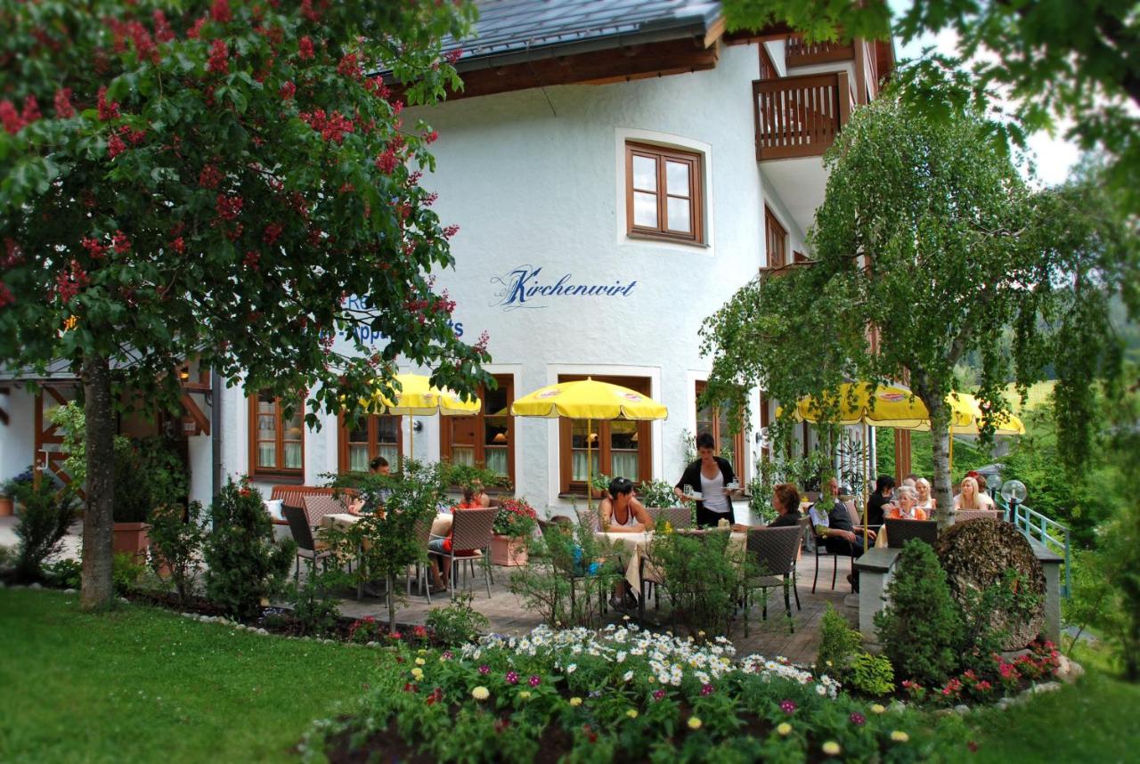 Dachstein West Hotel GmbH-Kirchenwirt Russbach - B&B Russbach am Pass Gschütt