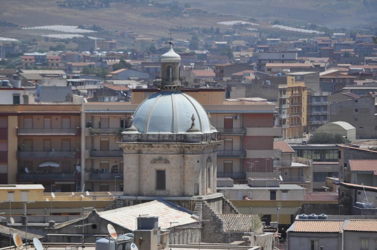 Three-Bedroom Apartment with Sea View