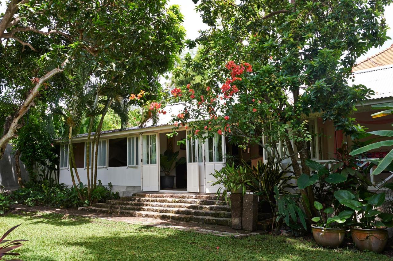 The Island Houses Seminyak - B&B Seminyak