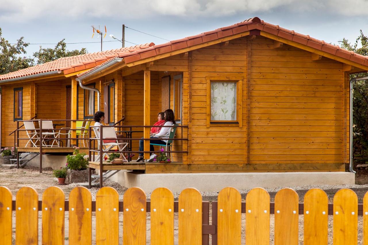Cabañas de la Romedina - B&B Bañobárez