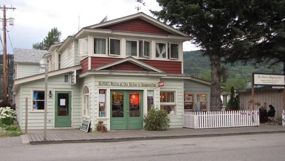 B&B Skagway - Historic Skagway Inn - Bed and Breakfast Skagway